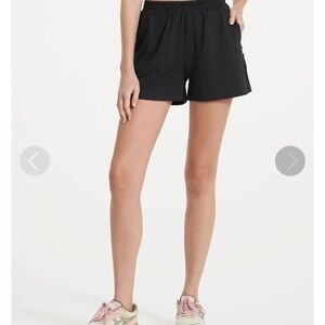 Vuori Women's Boyfriend Shorts